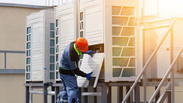 AC Maintenance in Dubai